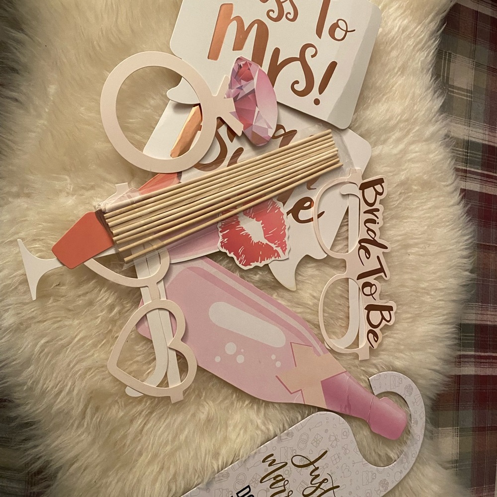 Bridal Box 👰‍♀️ 💍 - Picture 7 of 13